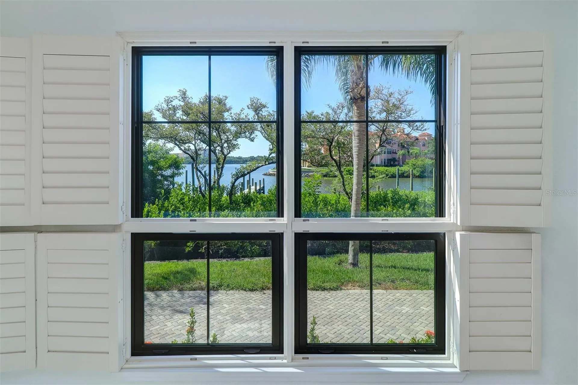 2757 Via Cipriani Clearwater FL 33764