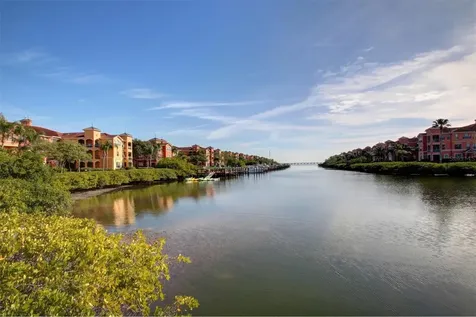 2757 Via Cipriani Clearwater FL 33764