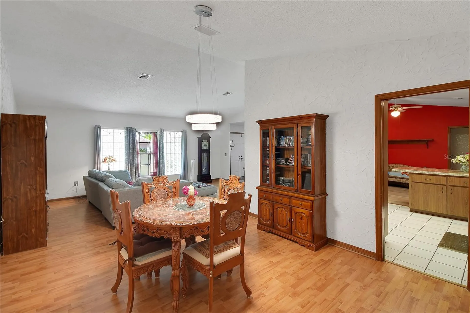 5 Magnolia Lane Yalaha FL 34797