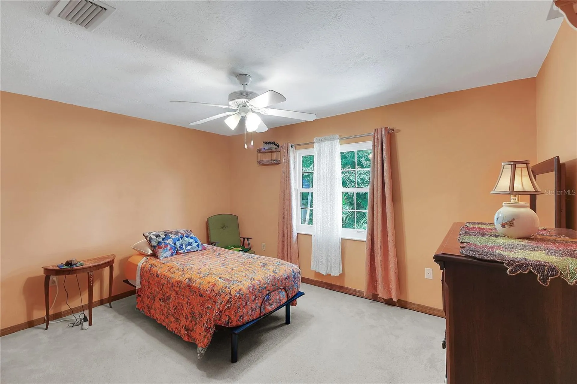 5 Magnolia Lane Yalaha FL 34797