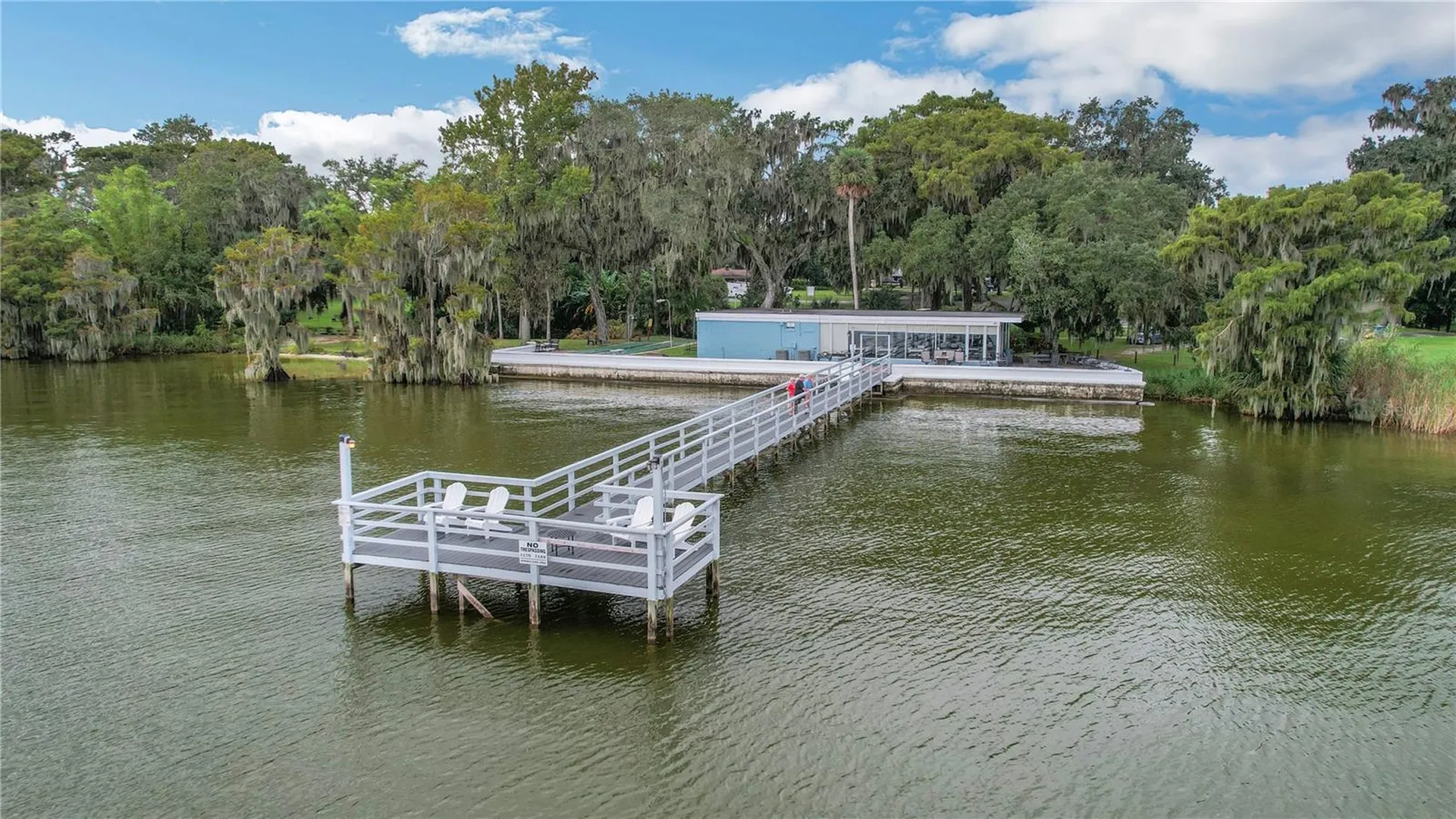 5 Magnolia Lane Yalaha FL 34797