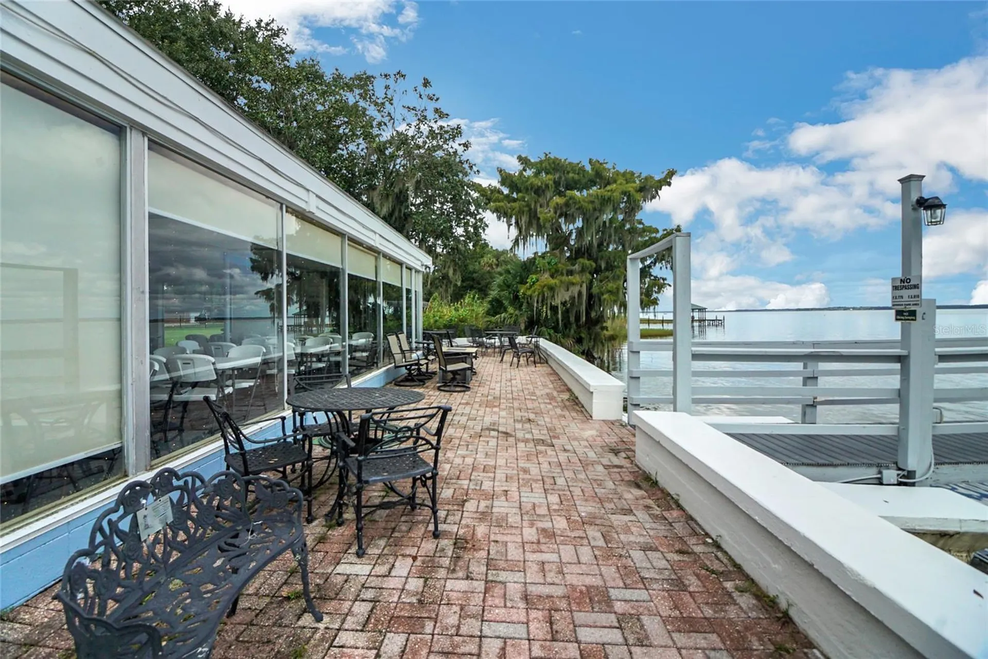 5 Magnolia Lane Yalaha FL 34797