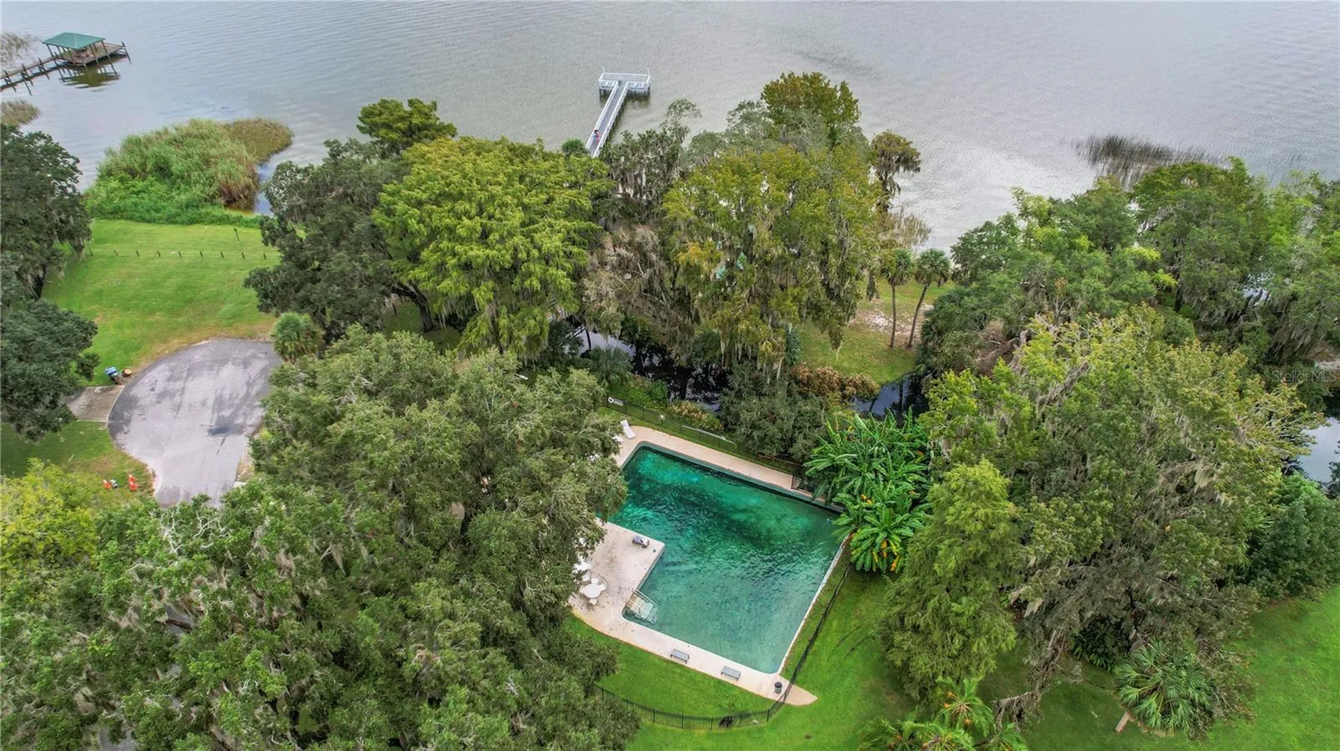 5 Magnolia Lane Yalaha FL 34797