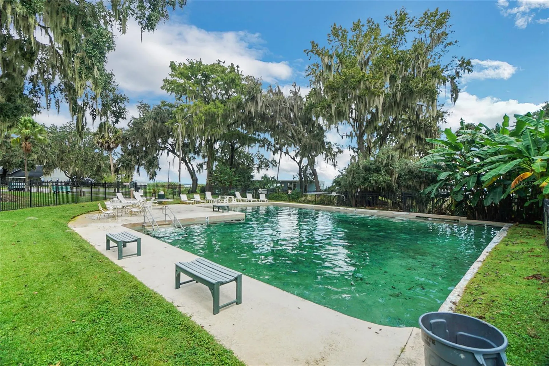 5 Magnolia Lane Yalaha FL 34797