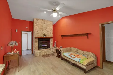 5 Magnolia Lane Yalaha FL 34797