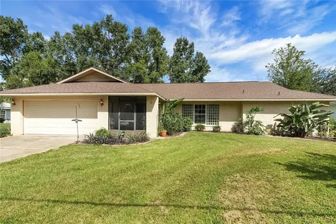5 Magnolia Lane Yalaha FL 34797
