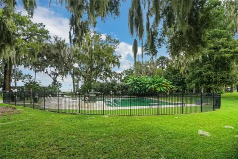 5 Magnolia Lane Yalaha FL 34797