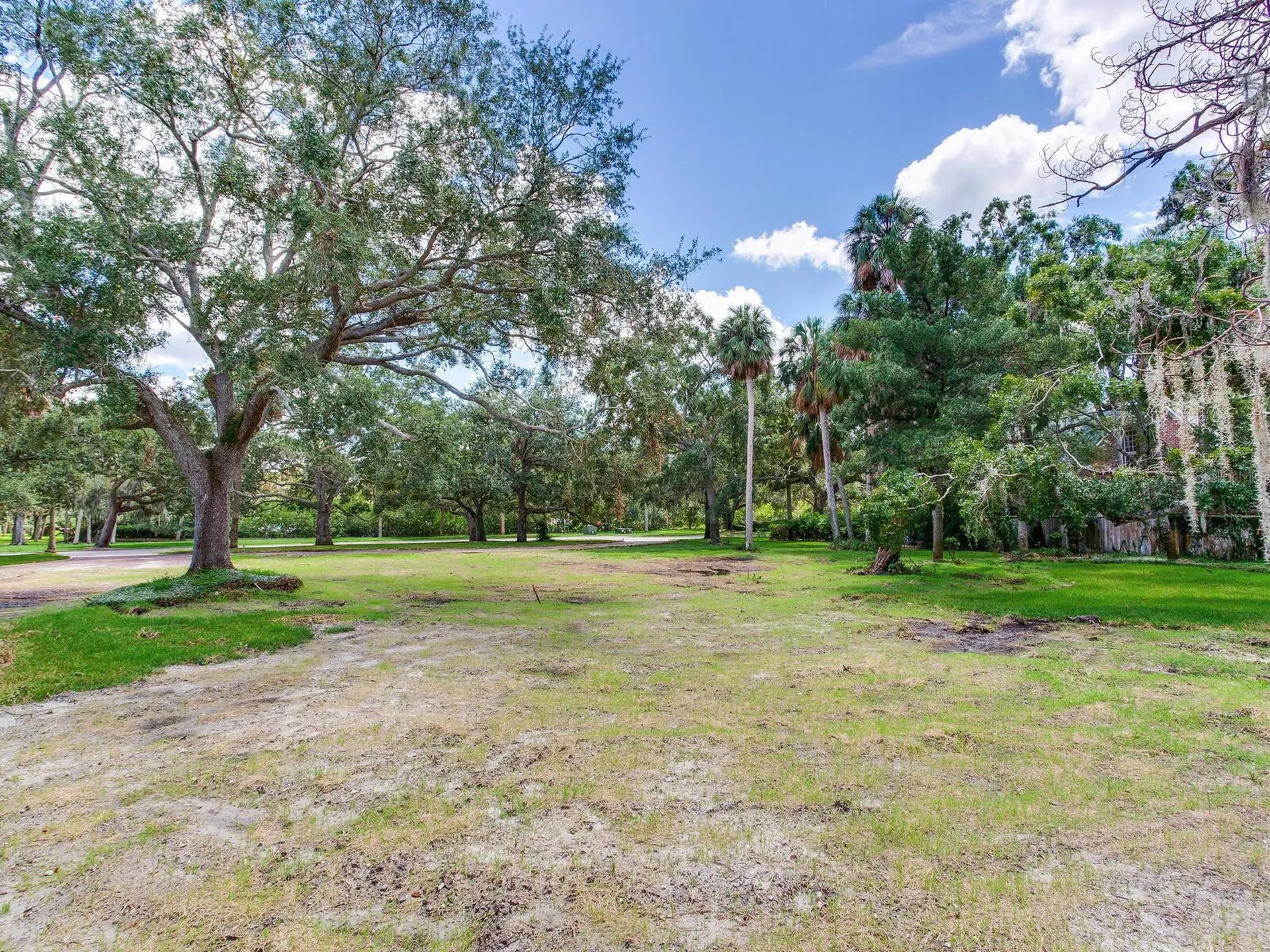 5001 S Shore Crest Circle Tampa FL 33609