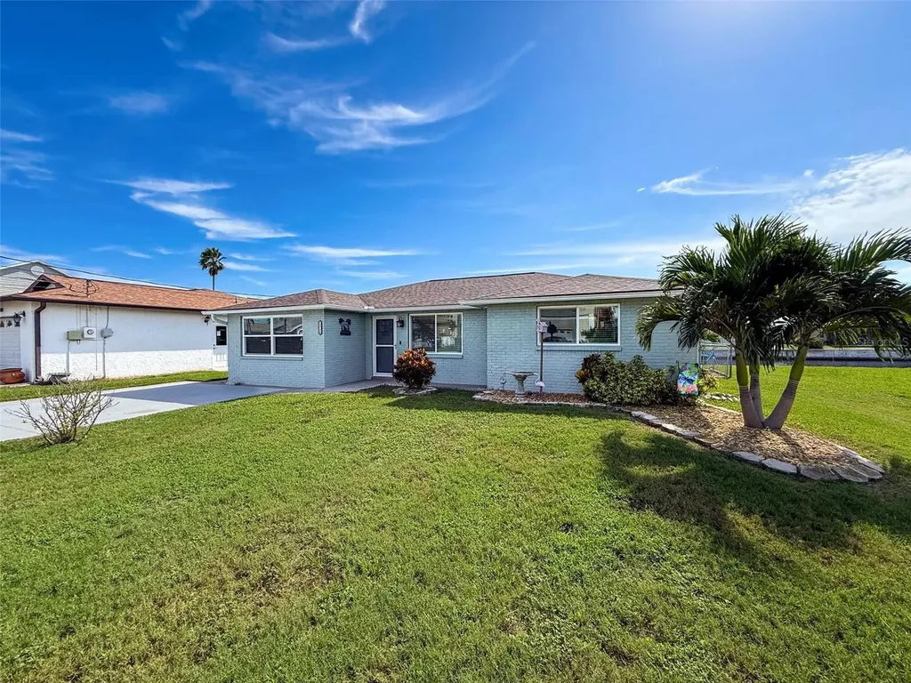 13738 Victor Avenue Hudson FL 34667