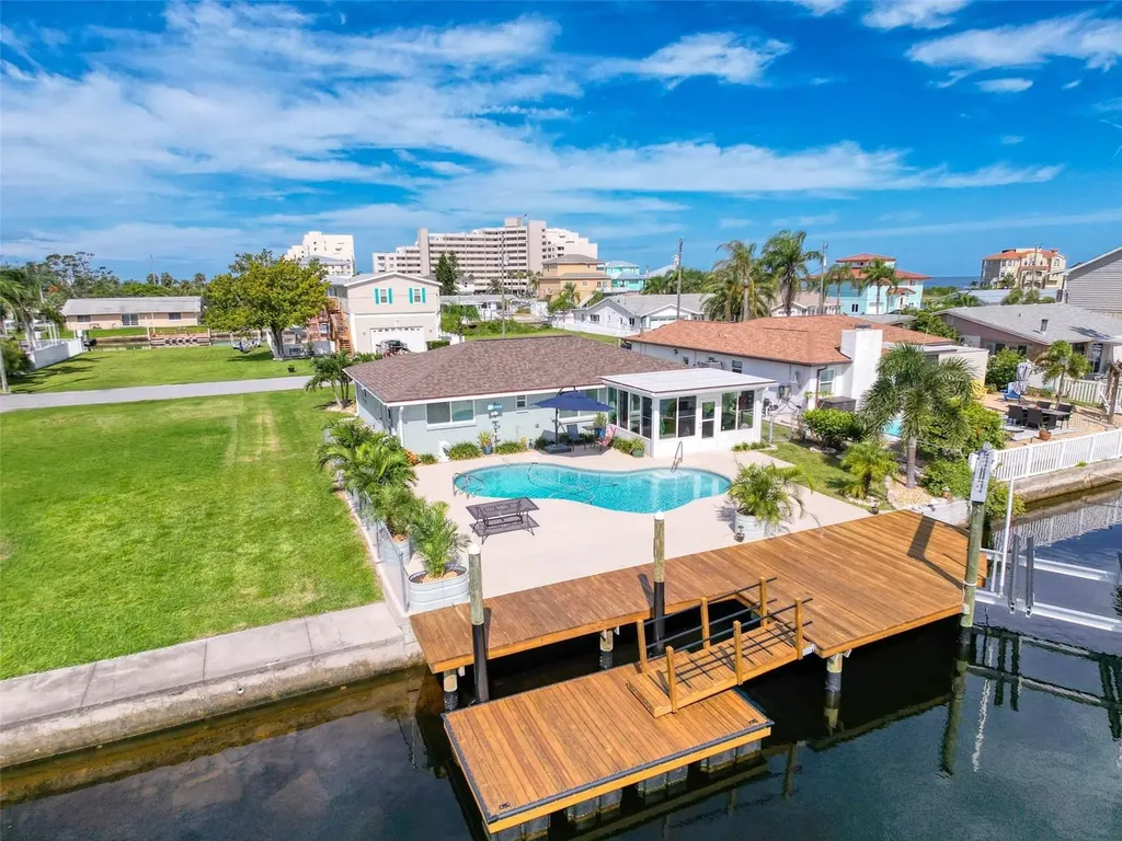 13738 Victor Avenue Hudson FL 34667