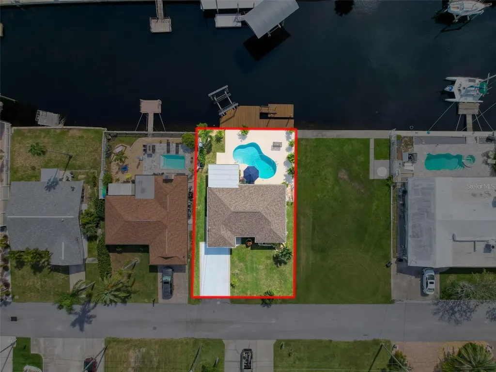 13738 Victor Avenue Hudson FL 34667