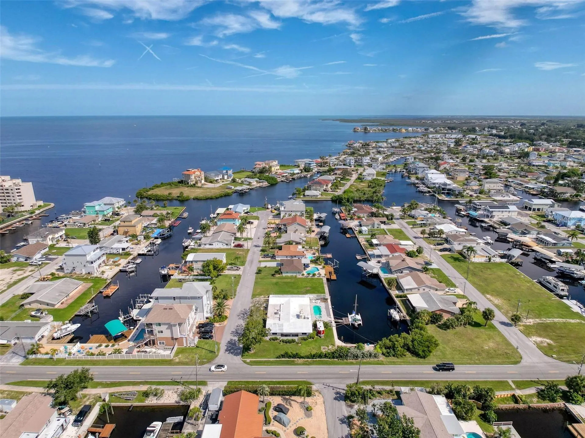 13738 Victor Avenue Hudson FL 34667