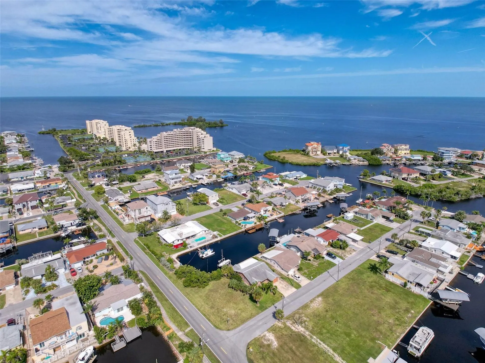13738 Victor Avenue Hudson FL 34667