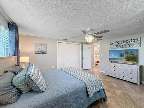 13738 Victor Avenue Hudson FL 34667