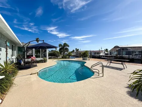 13738 Victor Avenue Hudson FL 34667