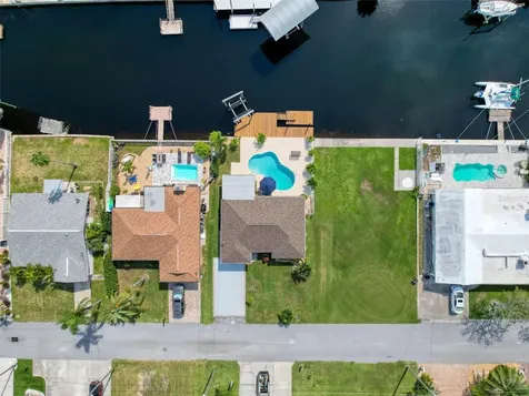 13738 Victor Avenue Hudson FL 34667