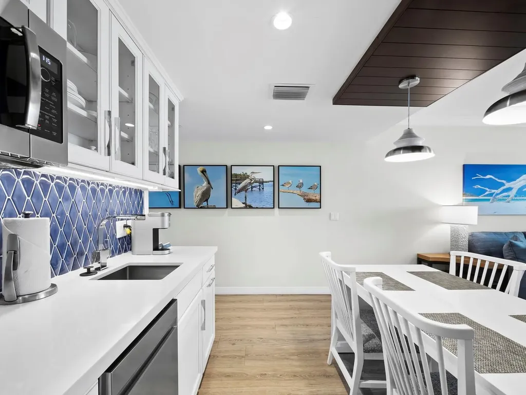 210 Sands Point Road Longboat Key FL 34228