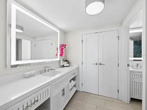 210 Sands Point Road Longboat Key FL 34228