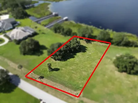 Royal Palm Drive Groveland FL 34736