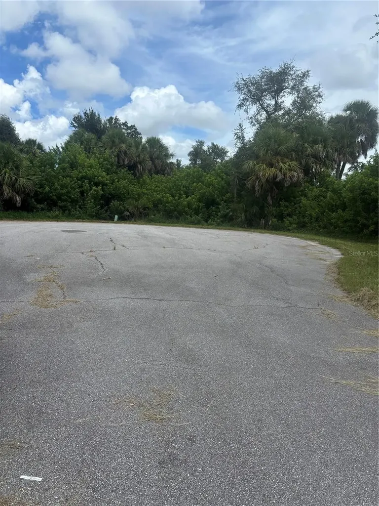 111 Bebb Court Rotonda West FL 33947