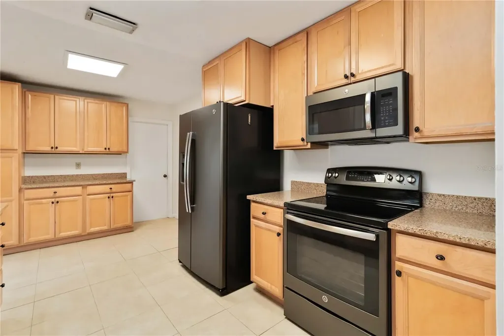 735 NW 73rd Terrace Margate FL 33063