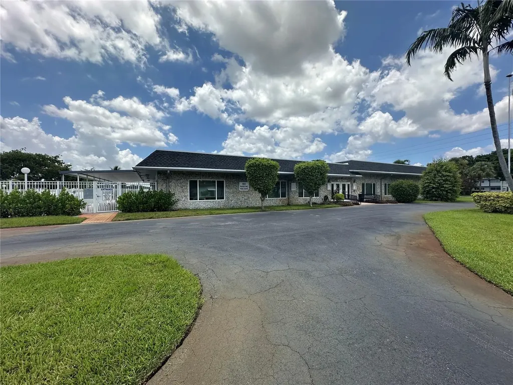 735 NW 73rd Terrace Margate FL 33063