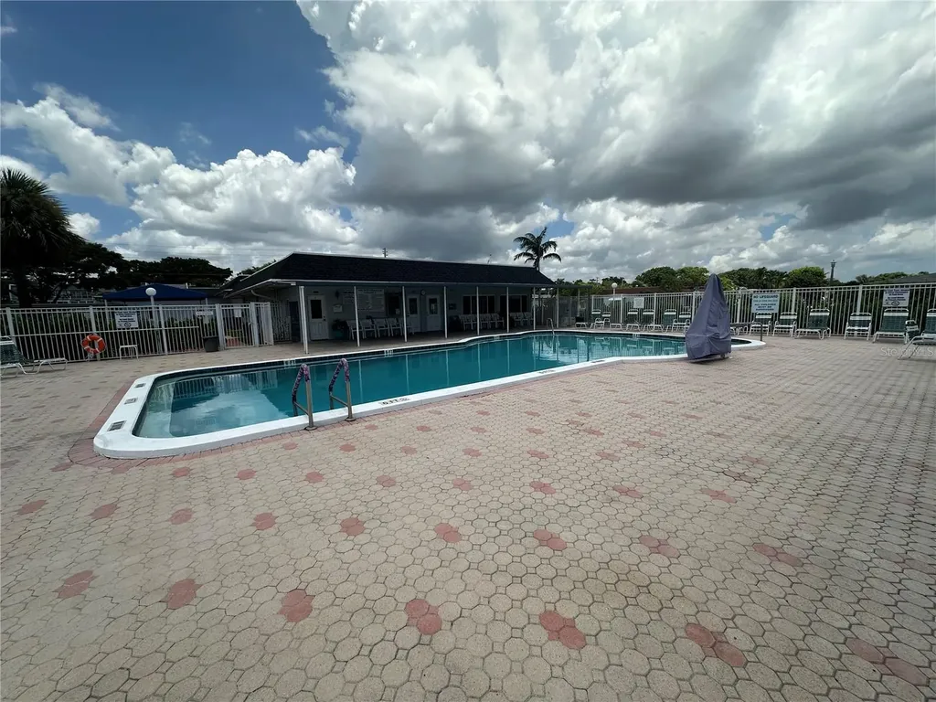735 NW 73rd Terrace Margate FL 33063