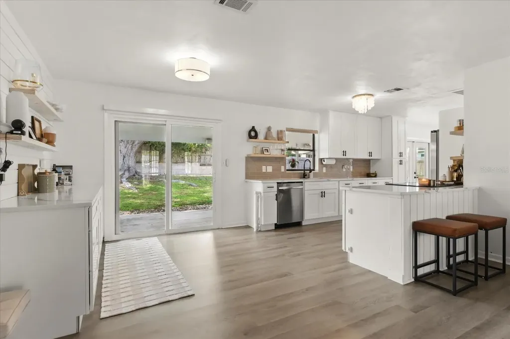 611 Bryan Court Altamonte Springs FL 32701