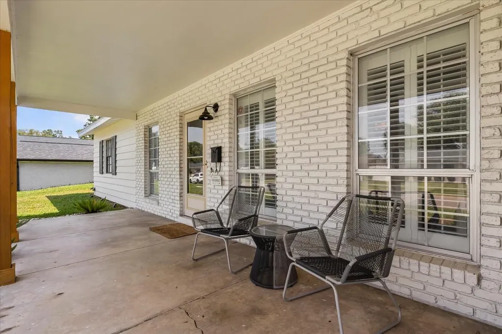 611 Bryan Court Altamonte Springs FL 32701