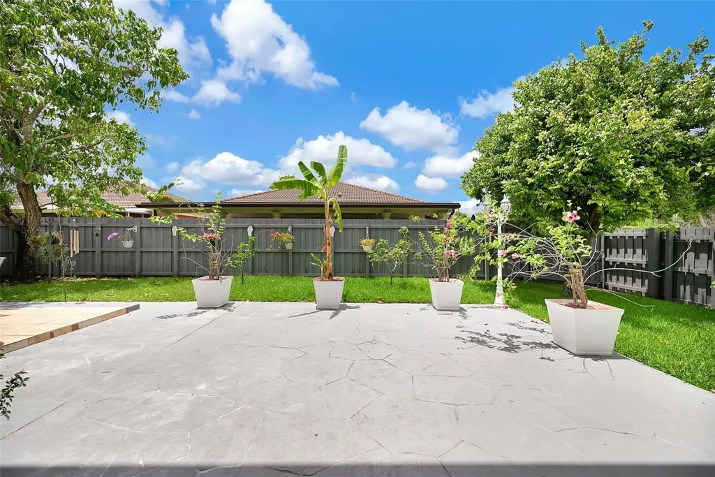 14402 SW 157th Path Miami FL 33196