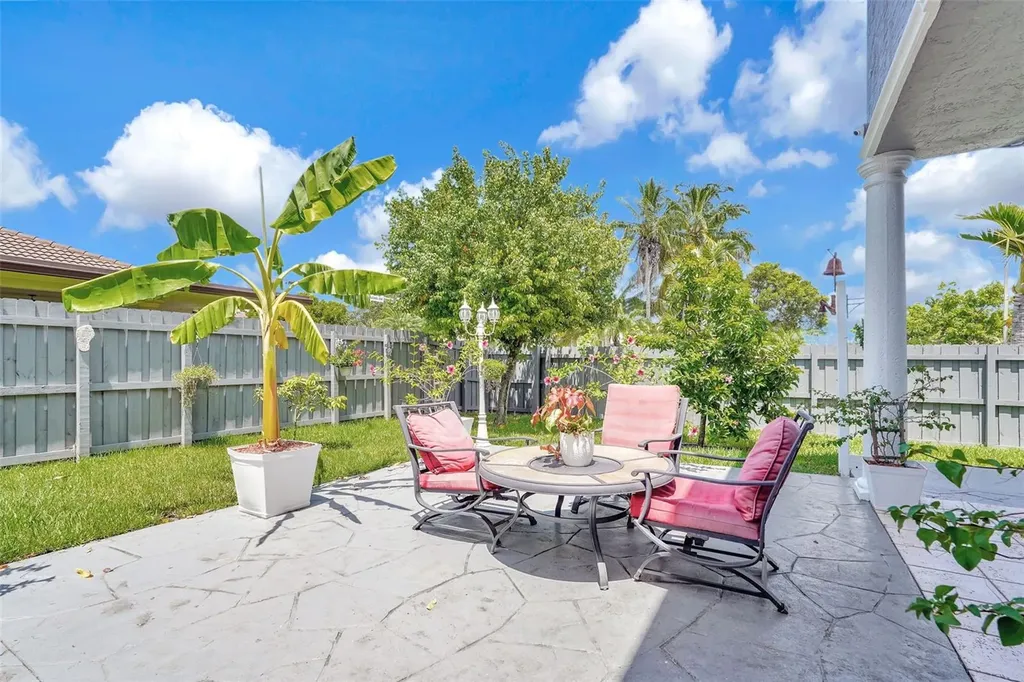 14402 SW 157th Path Miami FL 33196