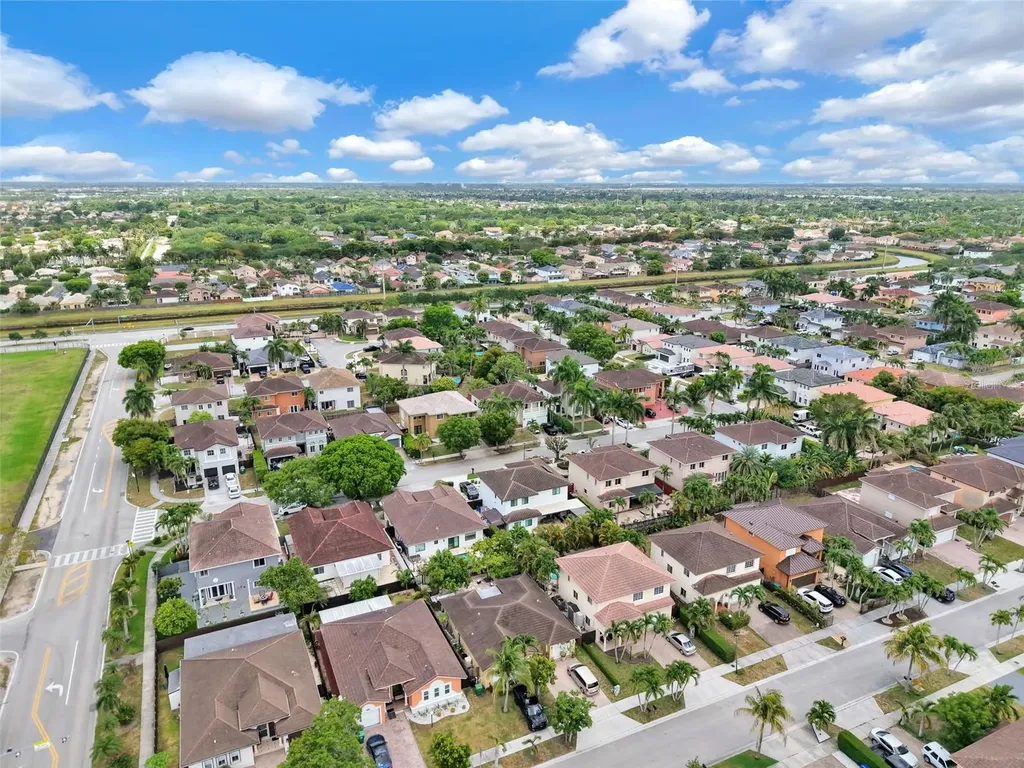 14402 SW 157th Path Miami FL 33196