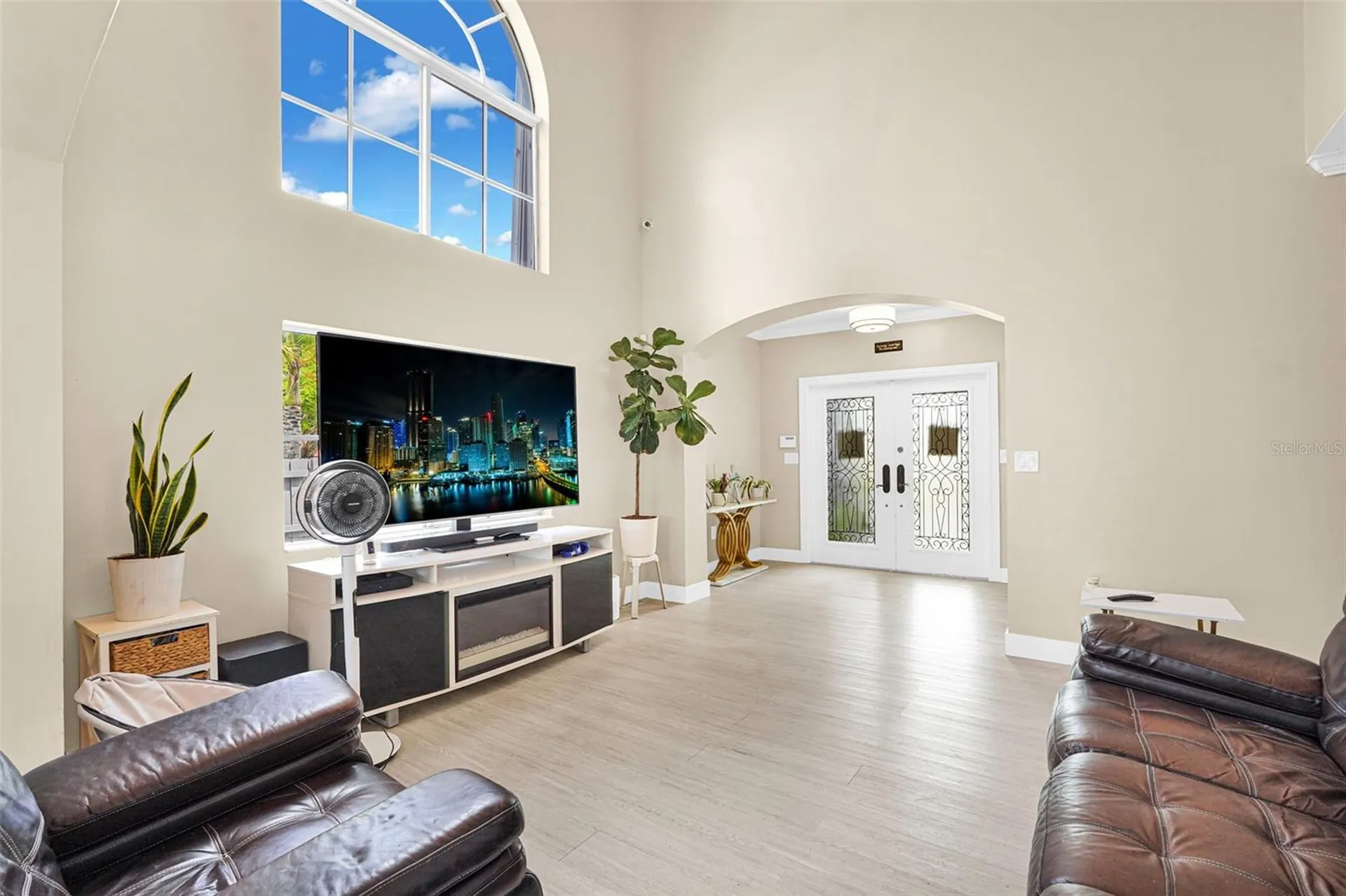 14402 SW 157th Path Miami FL 33196