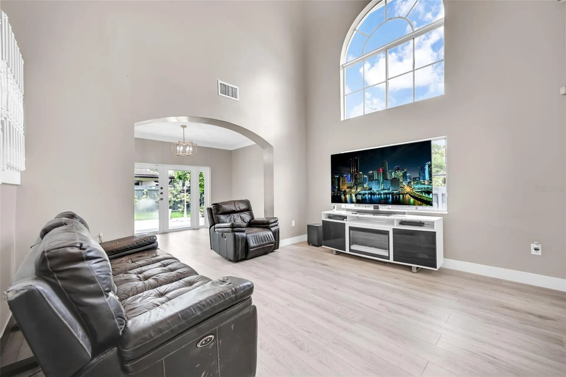 14402 SW 157th Path Miami FL 33196