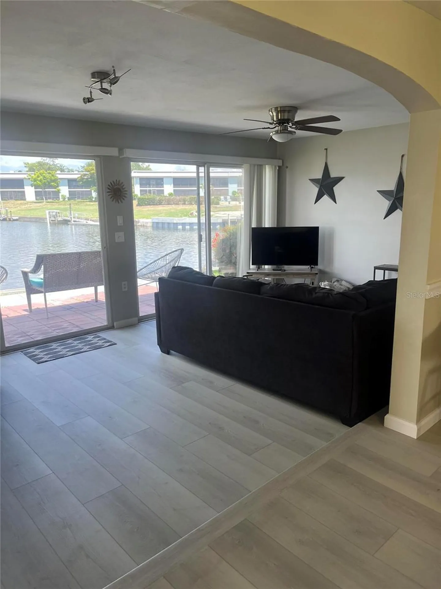 24 Oakwood Drive N Englewood FL 34223