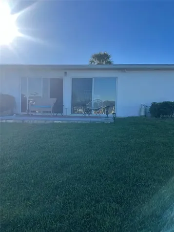 24 Oakwood Drive N Englewood FL 34223