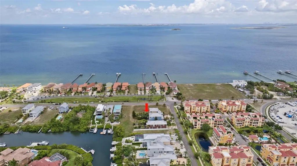 1342 Apollo Beach Boulevard S Apollo Beach FL 33572