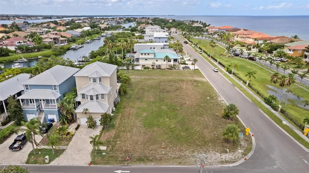 1342 Apollo Beach Boulevard S Apollo Beach FL 33572