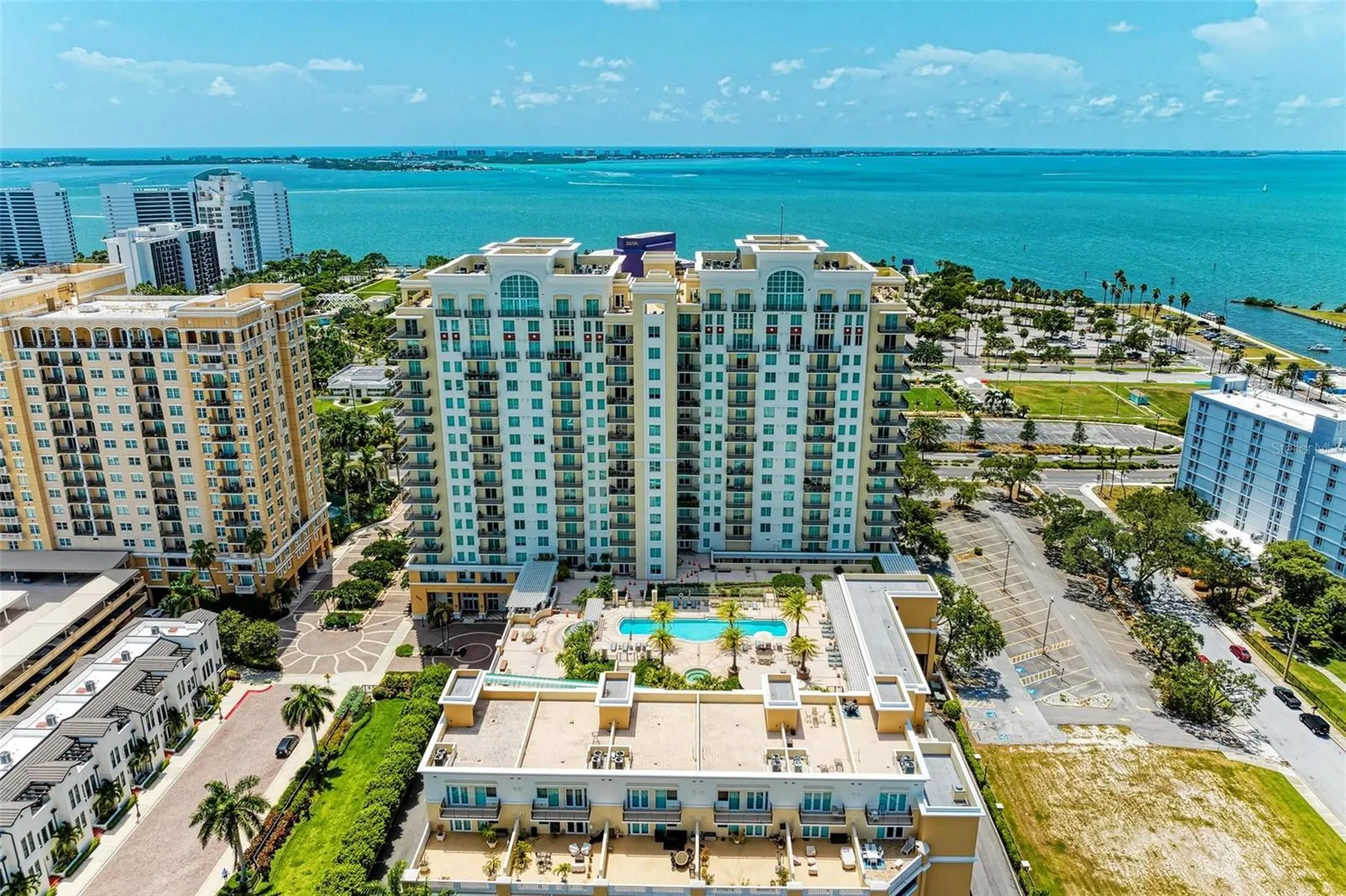 800 N Tamiami Trail Sarasota FL 34236
