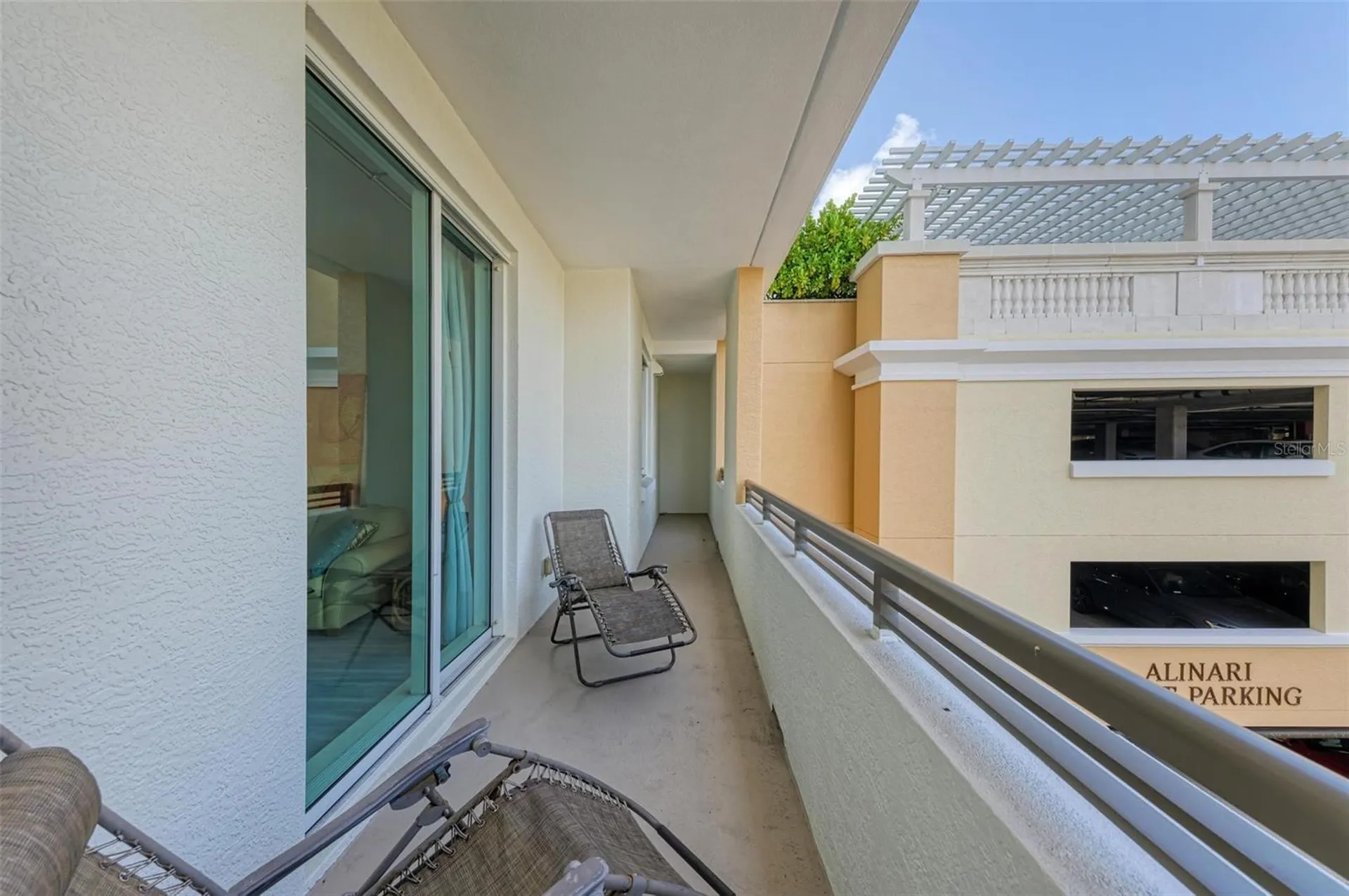 800 N Tamiami Trail Sarasota FL 34236