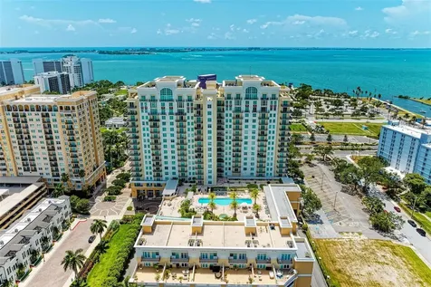 800 N Tamiami Trail Sarasota FL 34236