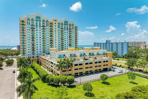 800 N Tamiami Trail Sarasota FL 34236