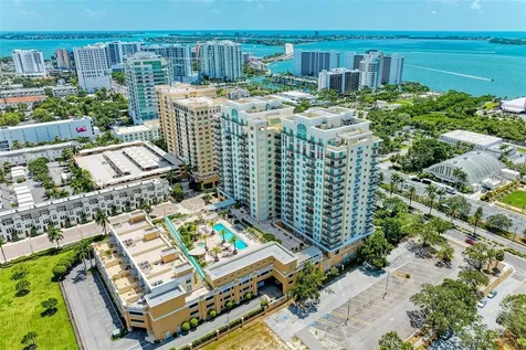 800 N Tamiami Trail Sarasota FL 34236