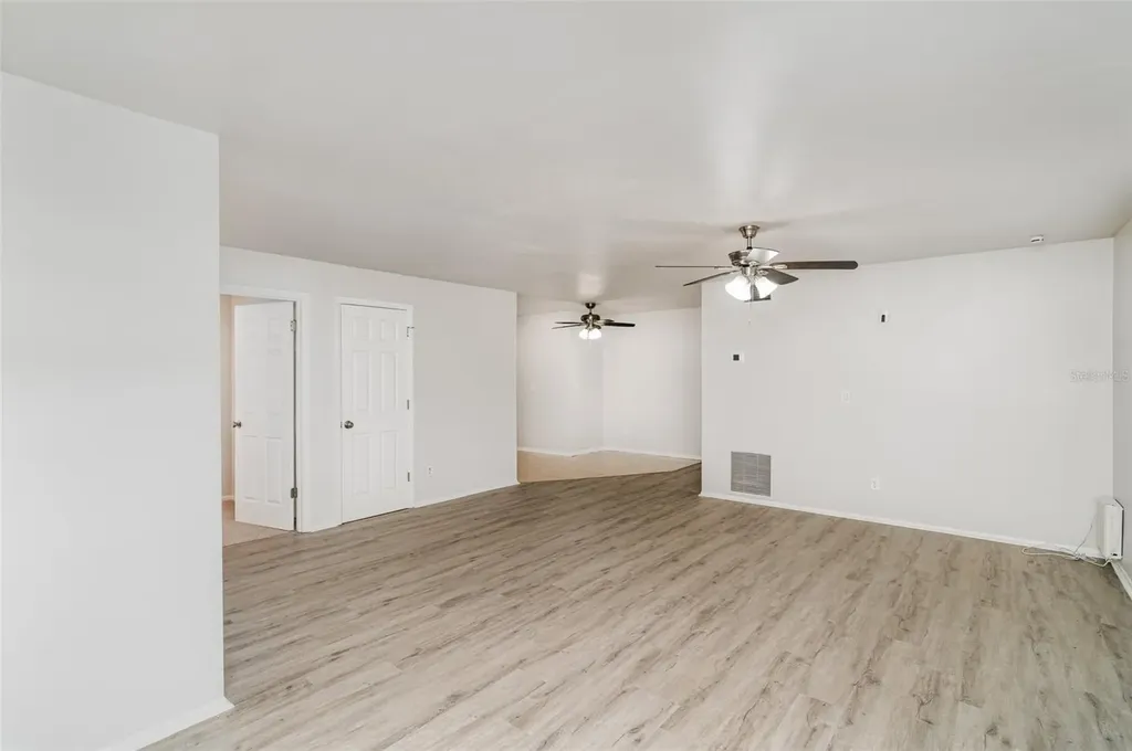 711 64th Avenue Drive E Bradenton FL 34203