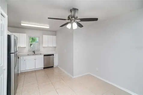 711 64th Avenue Drive E Bradenton FL 34203