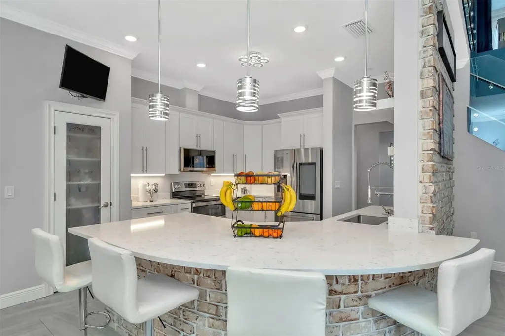416 W Socrum Loop Road Lakeland FL 33809