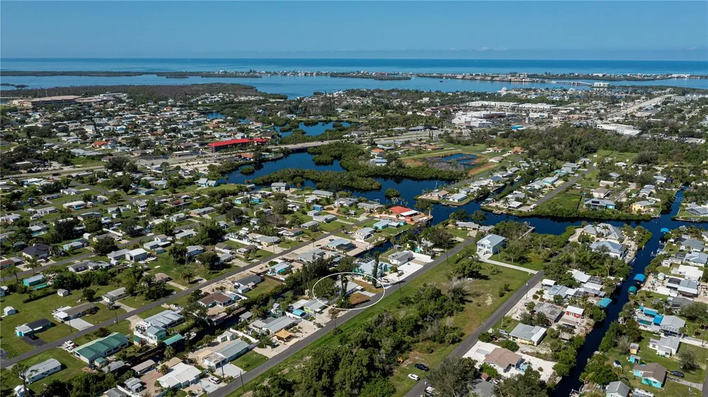 1157 North Lane Englewood FL 34224