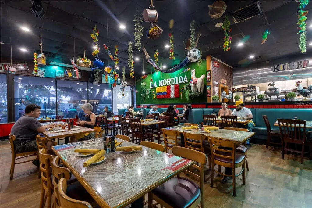 14100 Us Highway 19 N Clearwater FL 33764