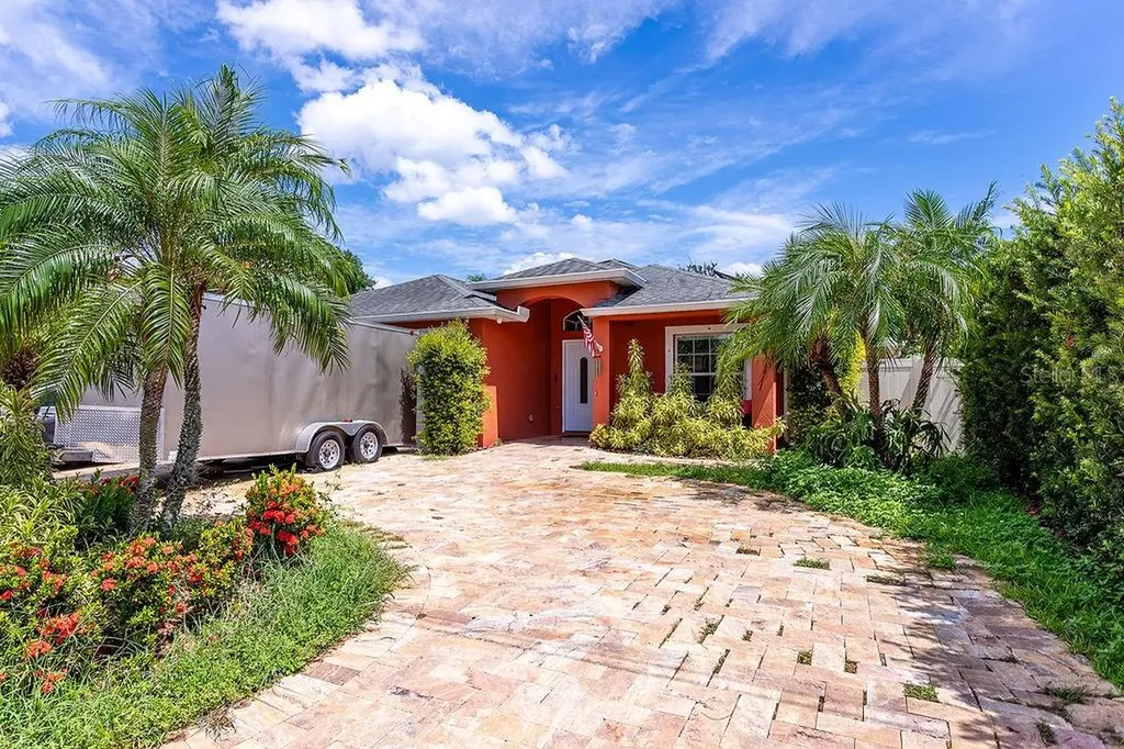 4907 Carlyle Road Tampa FL 33615