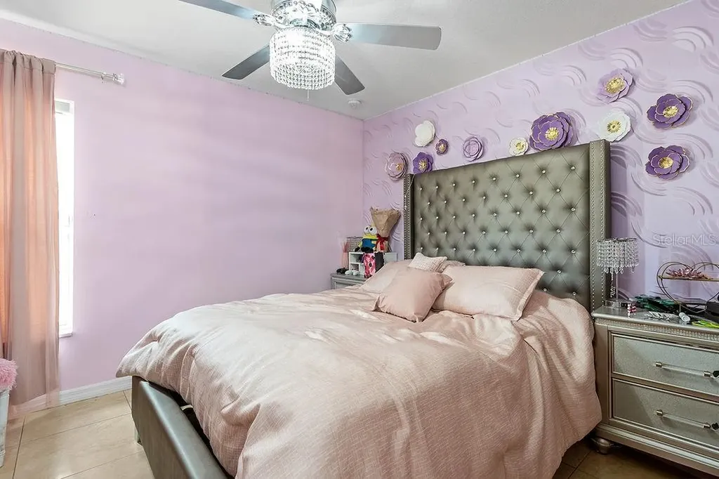 4907 Carlyle Road Tampa FL 33615